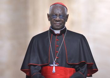 «Nous avons été créés pour louer et adorer Dieu» : l’homélie du cardinal Sarah en Bretagne