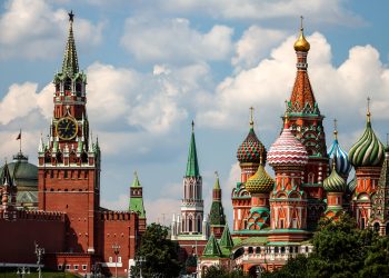 «Euphorie militariste» : la Russie promet de réagir au réarmement de l’Europe