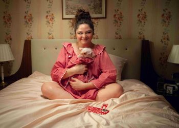 «Too Much» : Lena Dunham signe son retour sur Netflix avec une comédie romantique ultra-girly
