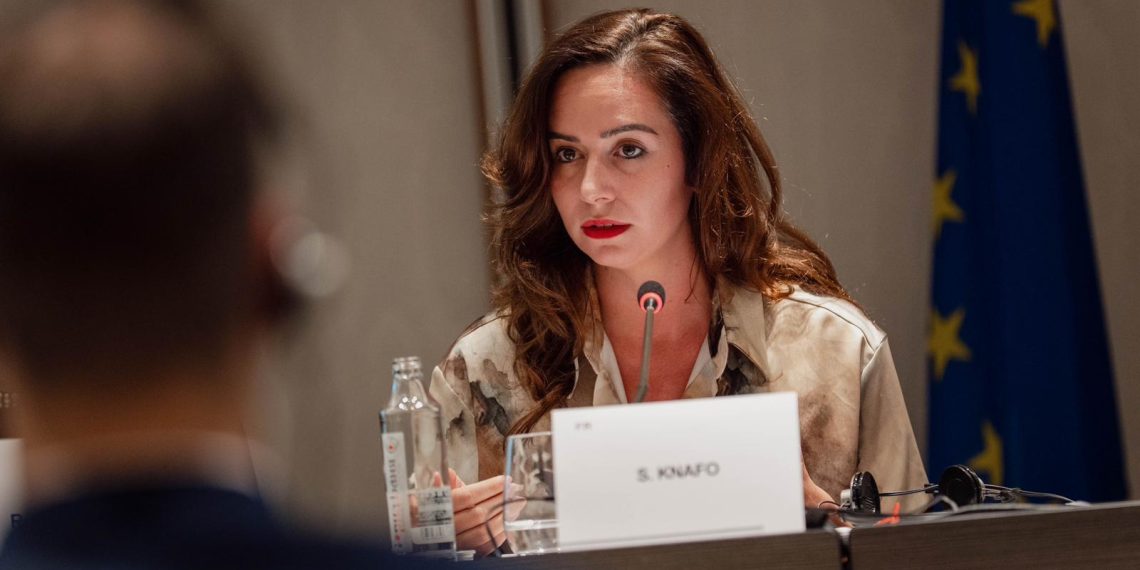 «C’est avec votre argent» : Sarah Knafo fustige un projet français d’aide financière à l’Autorité palestinienne