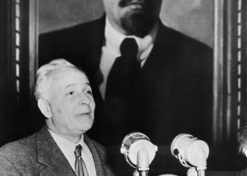 Louis Aragon, un feu follet dans la nuit du communisme