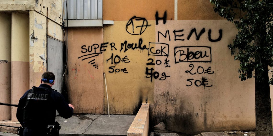 Un véritable «tsunami blanc» : l’Ofast s’alarme de la croissance du trafic de drogue en France