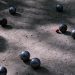 La pétanque est un sport de plus en plus pratiqué, notamment par les plus jeunes