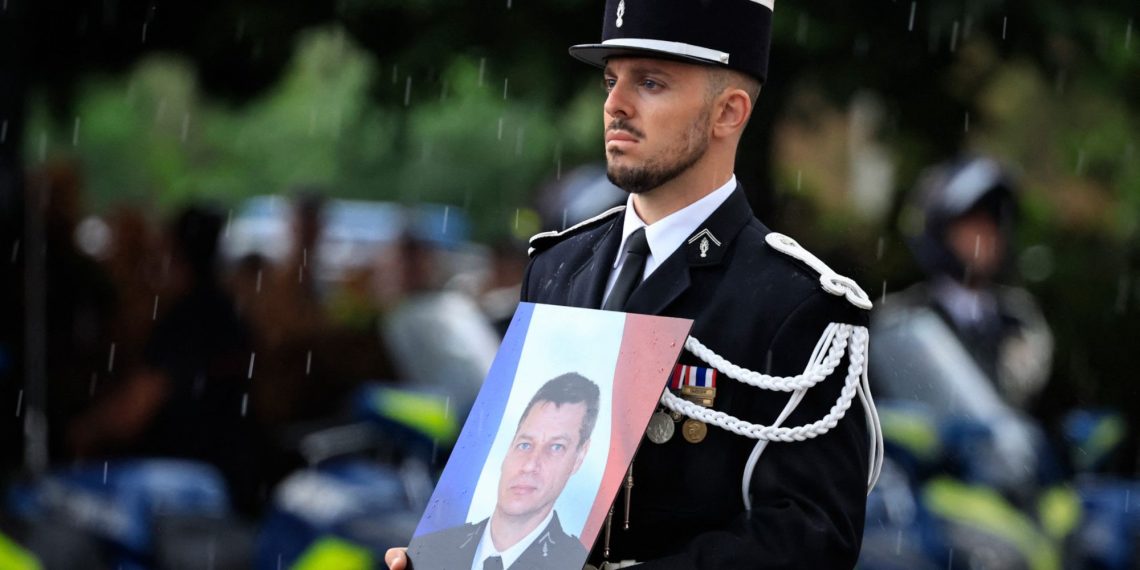 Le gendarme Eric Comyn, tué il y a un an : pourquoi la thèse de l’accident ne tient pas