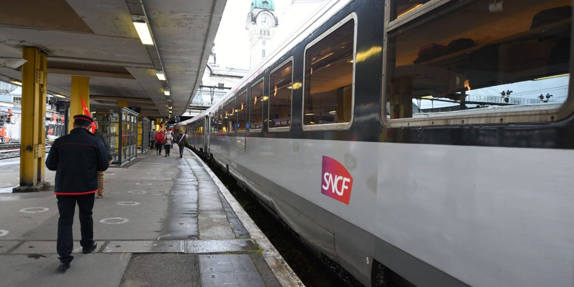 Canicule : pourquoi la SNCF annule certains trains