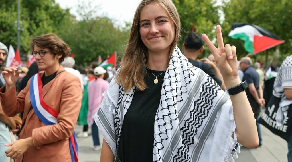 «Free Palestine » écrit avec du sang : le récit troublant de la députée LFI Emma Fourreau