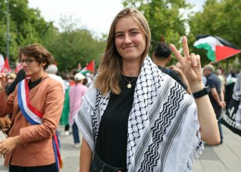 «Free Palestine » écrit avec du sang : le récit troublant de la députée LFI Emma Fourreau