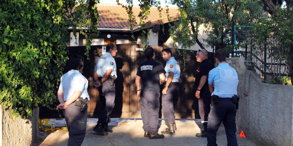 Nîmes : une toxicomane squatte la résidence secondaire d’un magistrat nîmois et s’en mord les doigts