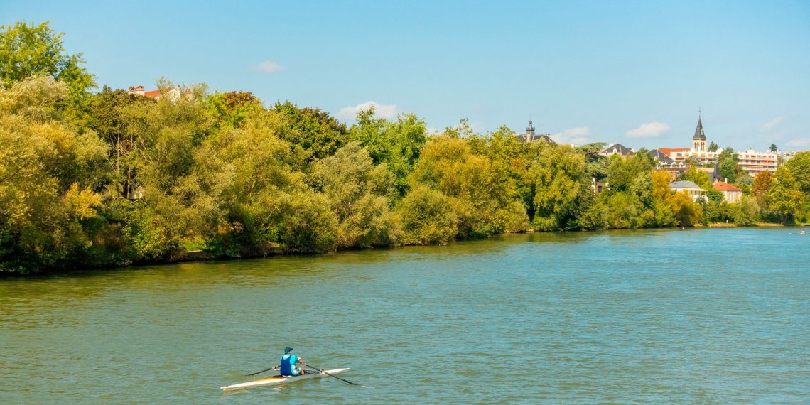 Neuilly-sur-Marne : la police traque les baignades sauvages dans les zones interdites