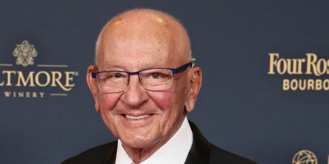 États-Unis : Frank Caprio, le juge le plus aimé d’internet, est mort à l’âge de 88 ans