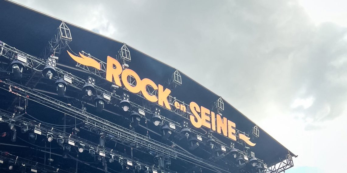 Rock-en-Seine 2025 : le Crif dénonce la venue du groupe Kneecap et demande sa déprogrammation