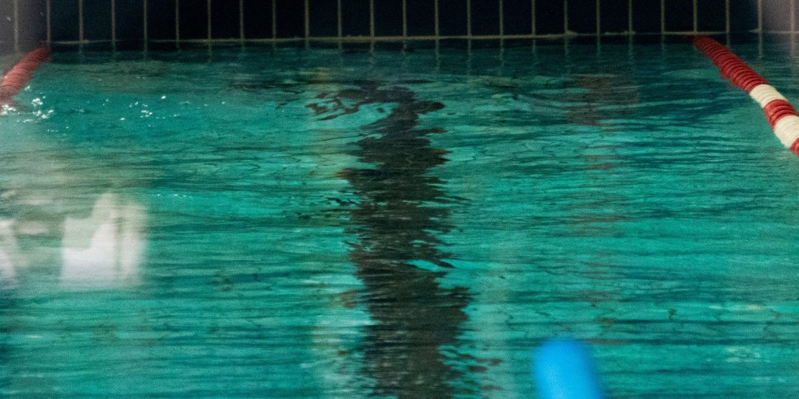 Vestiaires séparés, vigiles… Les directeurs des piscines municipales contraints de prendre des mesures pour lutter contre le voyeurisme