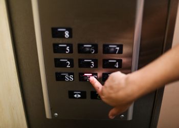 Pourquoi la fin prochaine de la 2G inquiète-t-elle la fédération des ascenseurs ?