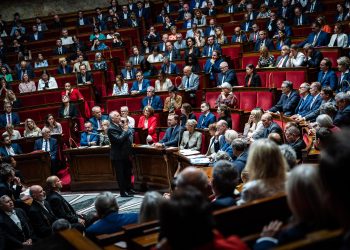 «Arc républicain» : quand le pouvoir implore ceux qu’il maudissait