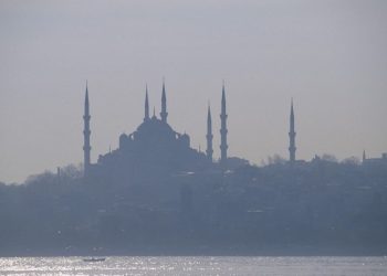 Turquie : Deux adolescents néerlandais retrouvés morts dans leur chambre d’hôtel à Istanbul