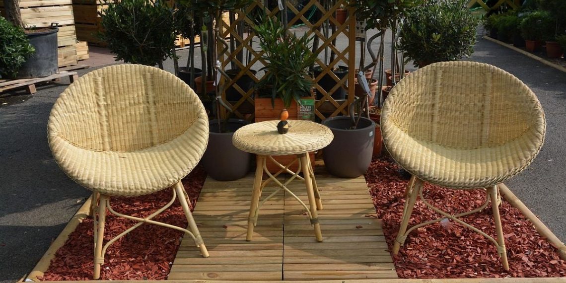 Vendée : Le mobilier de jardin d’une agence immobilière volé… puis rendu deux jours plus tard avec un mot d’excuse