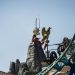 Au Parc Astérix, cinq jeunes interpellés pour des saluts nazis à bord des attractions
