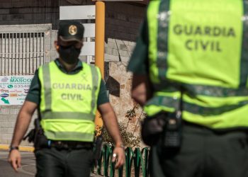 Espagne : Un homme retrouvé mort en mer, avec un sac de pierres et un autre contenant son chat mort