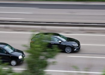 Allemagne : Un automobiliste flashé à plus de 320 km/h sur une autoroute limitée à 120 km/h