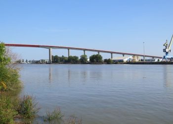 Nantes : Une femme saute du pont de Cheviré sous les yeux de sa mère