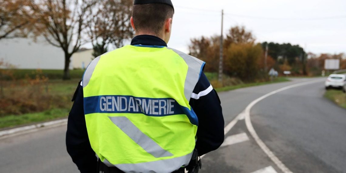 Pyrénées-Atlantiques : Un contrôle routier dégénère, un gendarme blessé, le chauffeur a pris la fuite à pieds