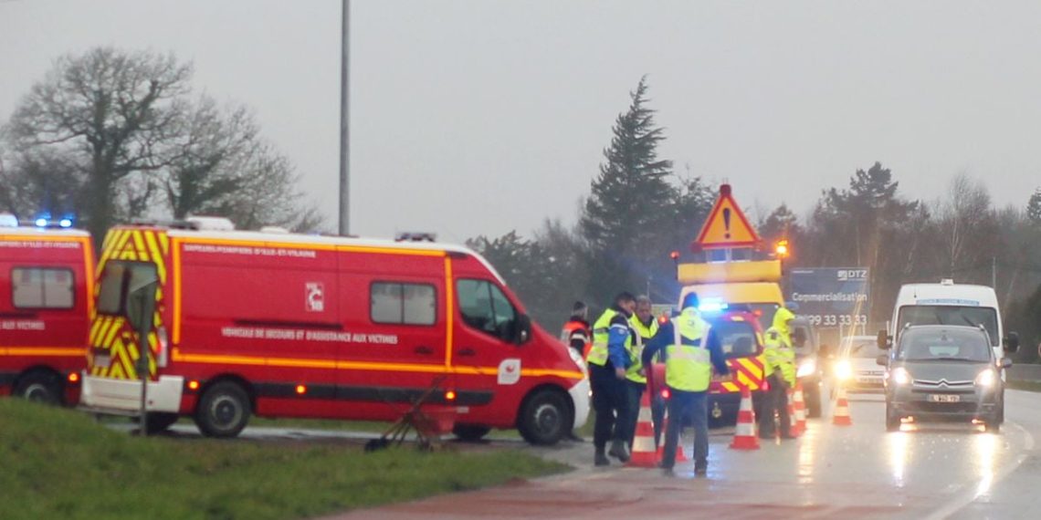 Vendée : Un jeune couple et son bébé d’un an meurent dans une collision avec un tracteur