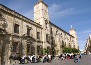 Espagne : Un important incendie en cours à la mosquée-cathédrale de Cordoue