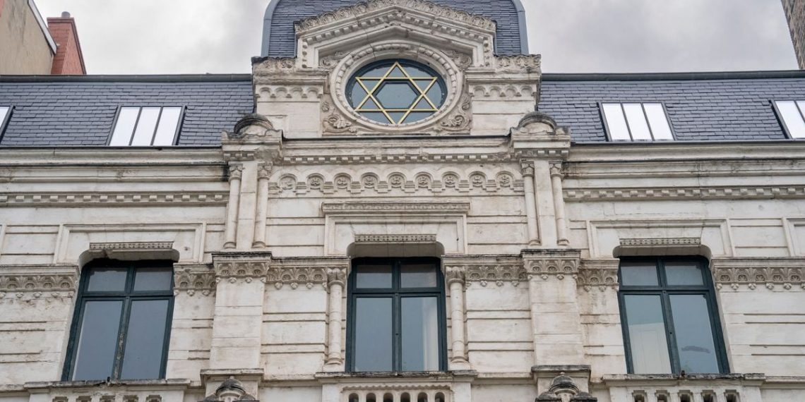 Lyon : Un adolescent juif agressé à la sortie d’une synagogue, une enquête ouverte