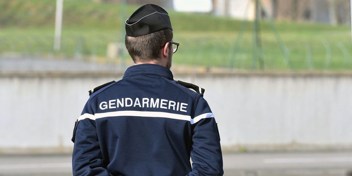 Rave-party en Isère : les habitants d’une commune alentour s’inquiètent des risques d’incendie