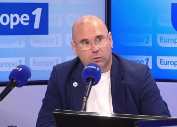 «Énormément de policiers sont au bout du rouleau», affirme le syndicaliste Axel Ronde