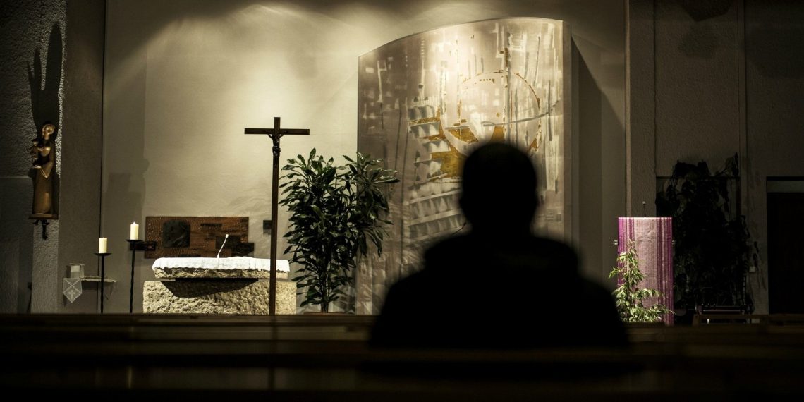 REPORTAGE – Face à l’augmentation du nombre de vols, les églises contraintes de verrouiller leurs portes