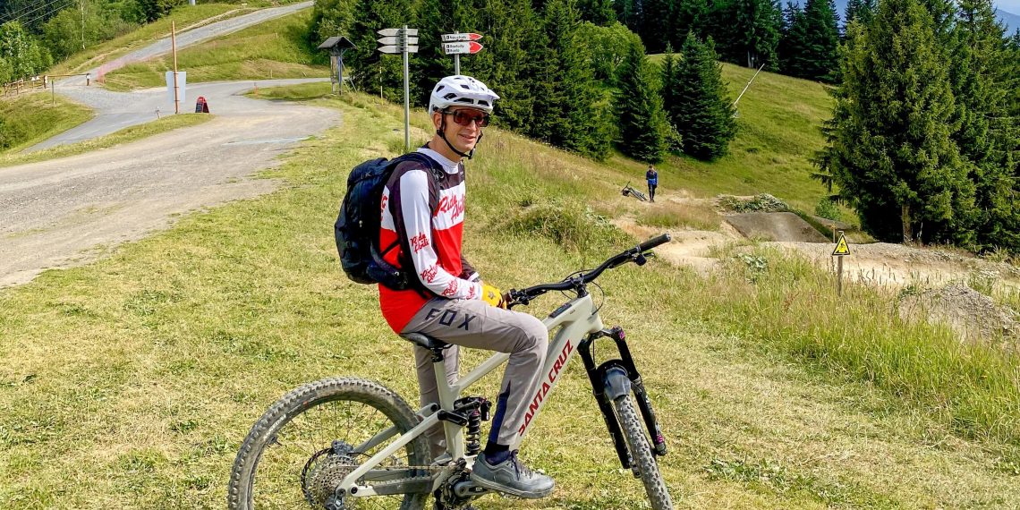 Loisirs : le VTT, poumon économique des stations de ski pendant l’été