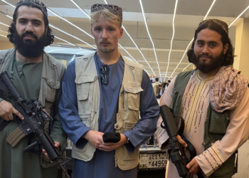 Afghanistan : un vidéaste français se filme avec les talibans et suscite la polémique