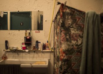 Nantes : la bataille d’une retraitée de 79 ans pour récupérer son logement squatté par une famille guinéenne