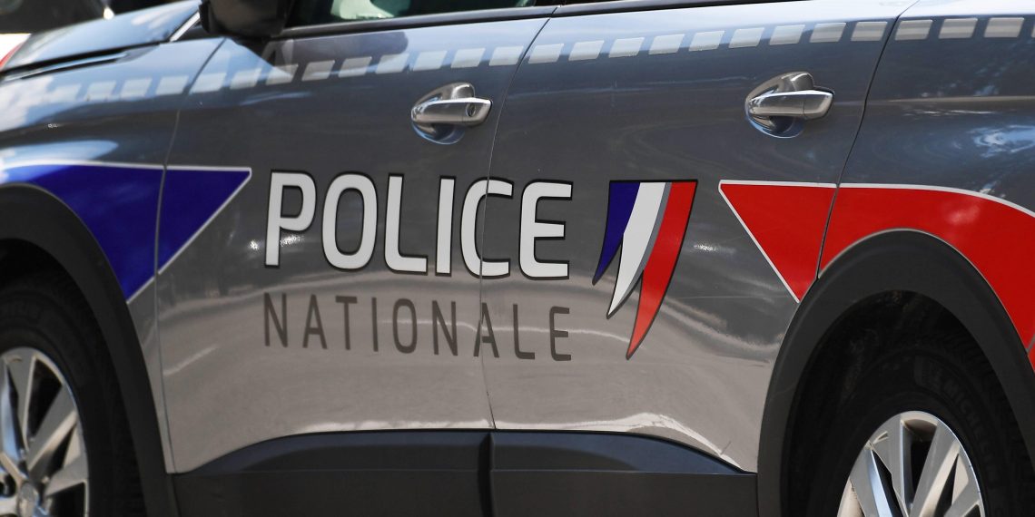 Gironde : un Marocain sous OQTF escalade un immeuble, se déshabille et tente d’agresser une adolescente