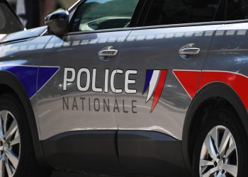 Gironde : un Marocain sous OQTF escalade un immeuble, se déshabille et tente d’agresser une adolescente
