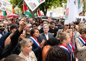 «Gauche Gaza» : la formule de l’eurodéputé PS François Kalfon suscite l’ire de LFI