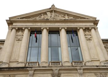 Alpes-Maritimes : un adolescent de 17 ans tabassé lors d’un guet-apens planifié sur Snapchat