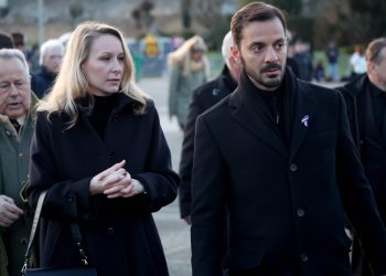 «Nous avons été miraculeusement épargnés» : Marion Maréchal et son époux victimes d’un violent accident de voiture