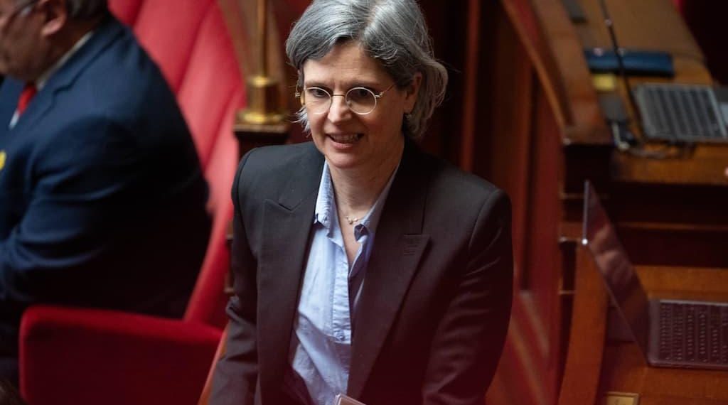«Menace masculiniste» : Sandrine Rousseau répond aux agriculteurs en colère contre sa résidence secondaire