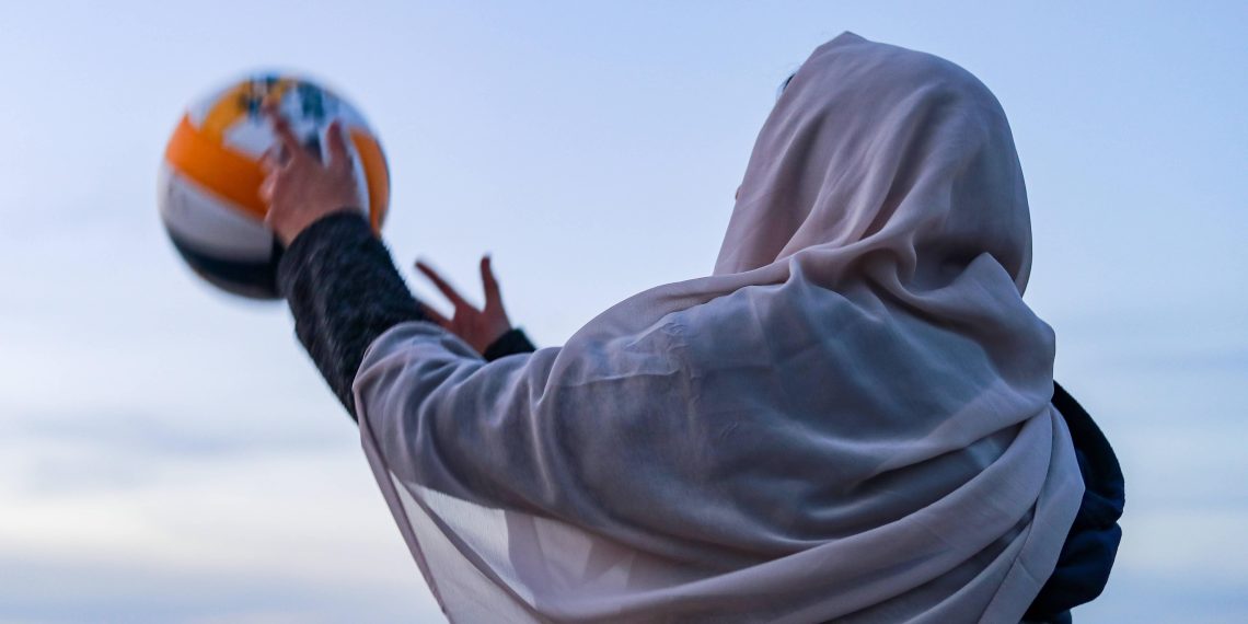 Voile : le frère d’une sportive musulmane menace un club de musculation de «tout cramer» après l’exclusion de sa soeur