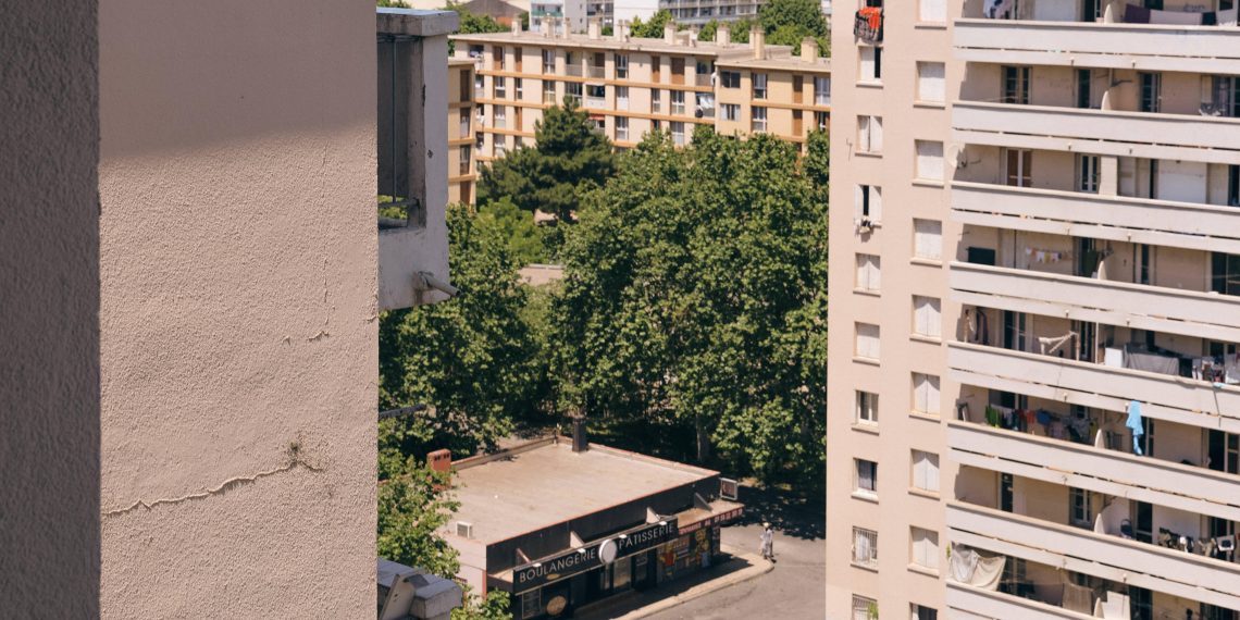 «Les gens en ont ras-le-bol» : dans les quartiers nord de Marseille, des riverains s’organisent pour traquer les délinquants