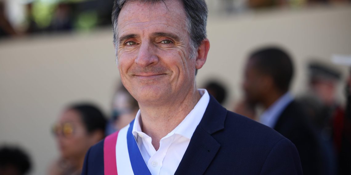 Grenoble : Éric Piolle veut «casser les ghettos de riches» pour implanter du logement social