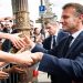 Des figurants embauchés pour acclamer Macron ? L’Élysée dénonce une «fake news»