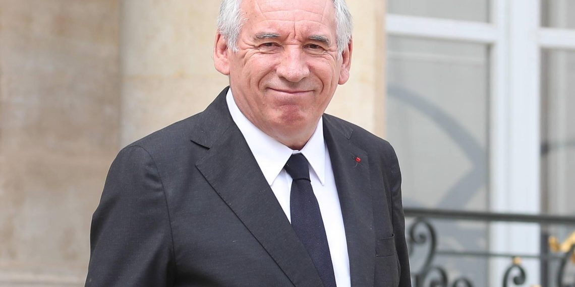 Sondage : 72 % des Français opposés à la confiance à François Bayrou