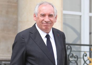 Sondage : 72 % des Français opposés à la confiance à François Bayrou