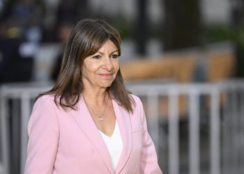 Haut-Commissariat aux réfugiés de l’ONU : le pari impossible d’Anne Hidalgo