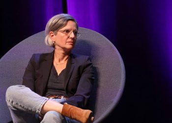 Rentabilité des agriculteurs : Sandrine Rousseau ravive la polémique aux universités d’été de LFI