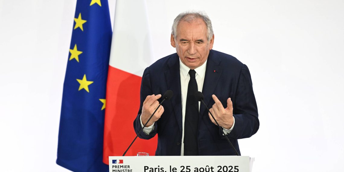 «Ce gouvernement va tomber» : le RN et LFI se prononcent sur le vote de confiance à l’Assemblée nationale