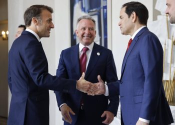 Gaza : le chef de la diplomatie américaine accuse Emmanuel Macron d’avoir torpillé un accord de paix Israël-Hamas